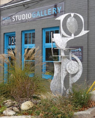 Outdoor sculpture at Mark Bettis Studio in Asheville River Arts District.