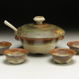 Julia Mann, The Village Potters, Asheville NC, River Arts District, Pottery, Clay, Ceramics, Pottery Classes