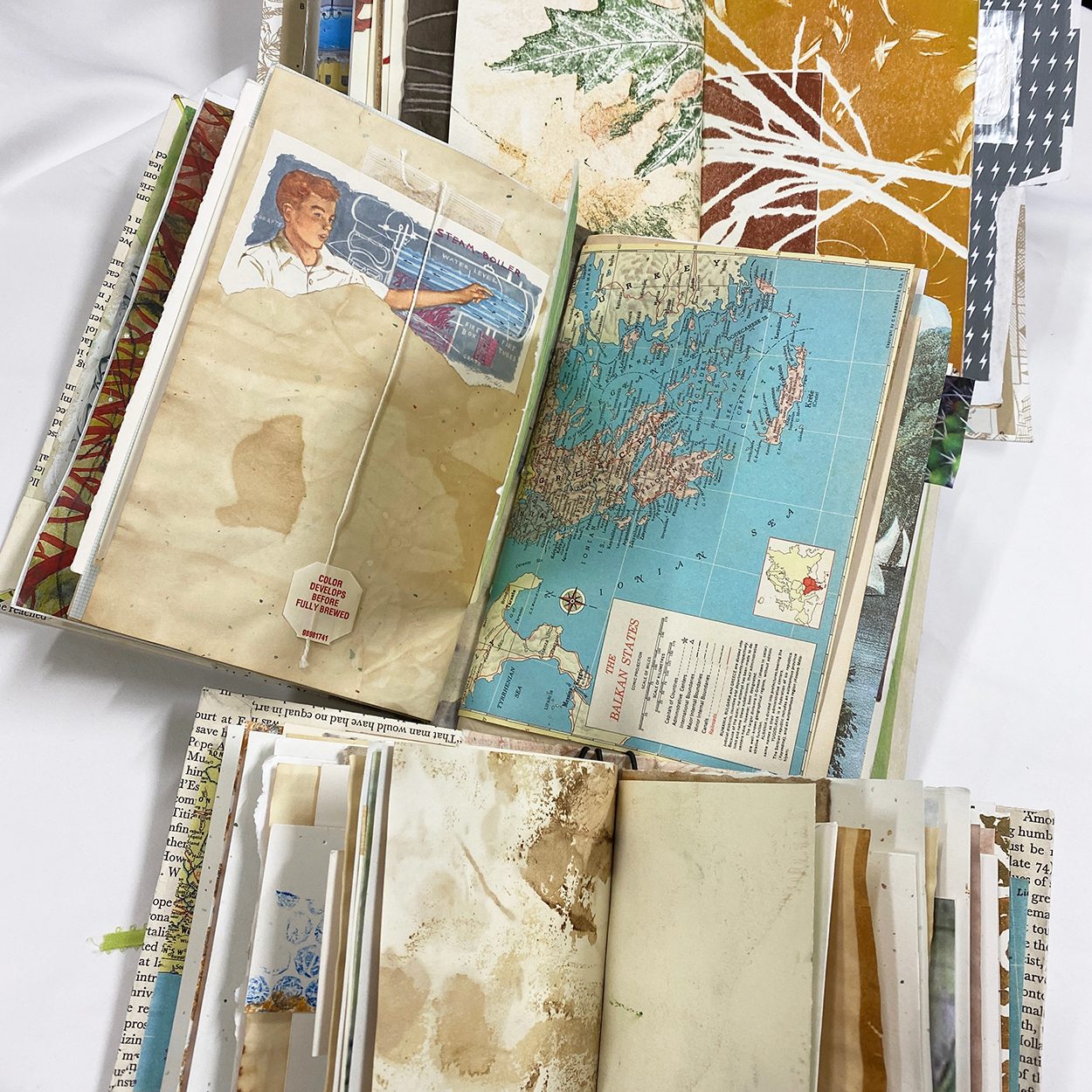 Distressed Junk Journal Pages